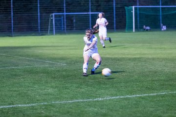 Bild 47 - Frauen SV Henstedt Ulzburg - Wellingsbuettel : Ergebnis: 11:1